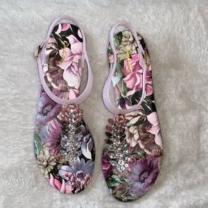 💜 3/$15 NIB ModCloth sandals size 10